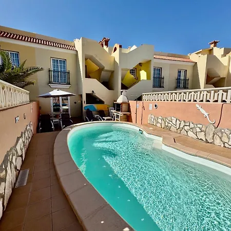 Casa De Cleo Feriehus *